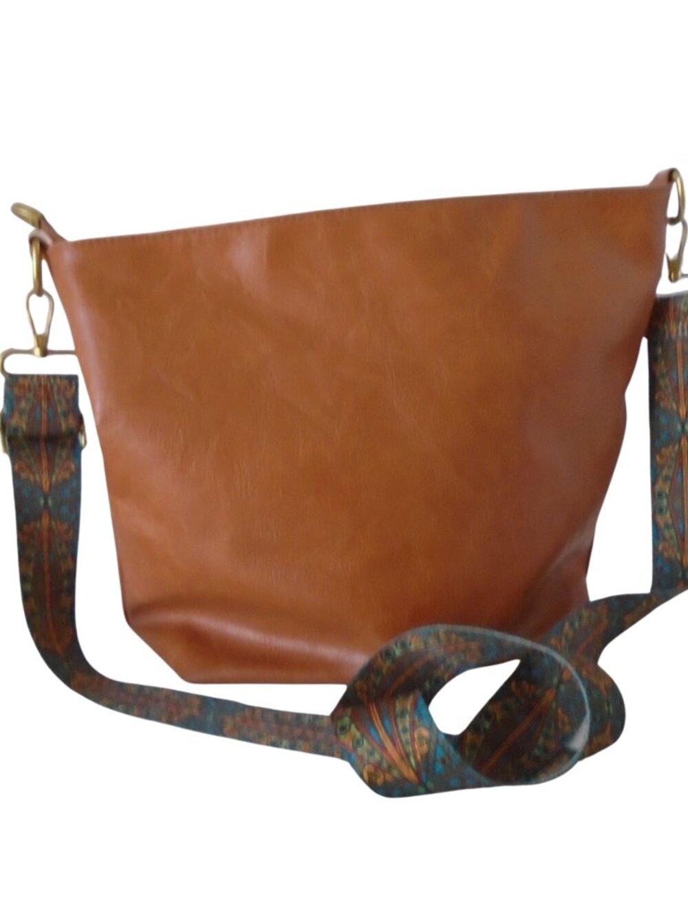 Women's Minimalist Slouchy Boho Crossbody Bag Vegan Leather Brown Large